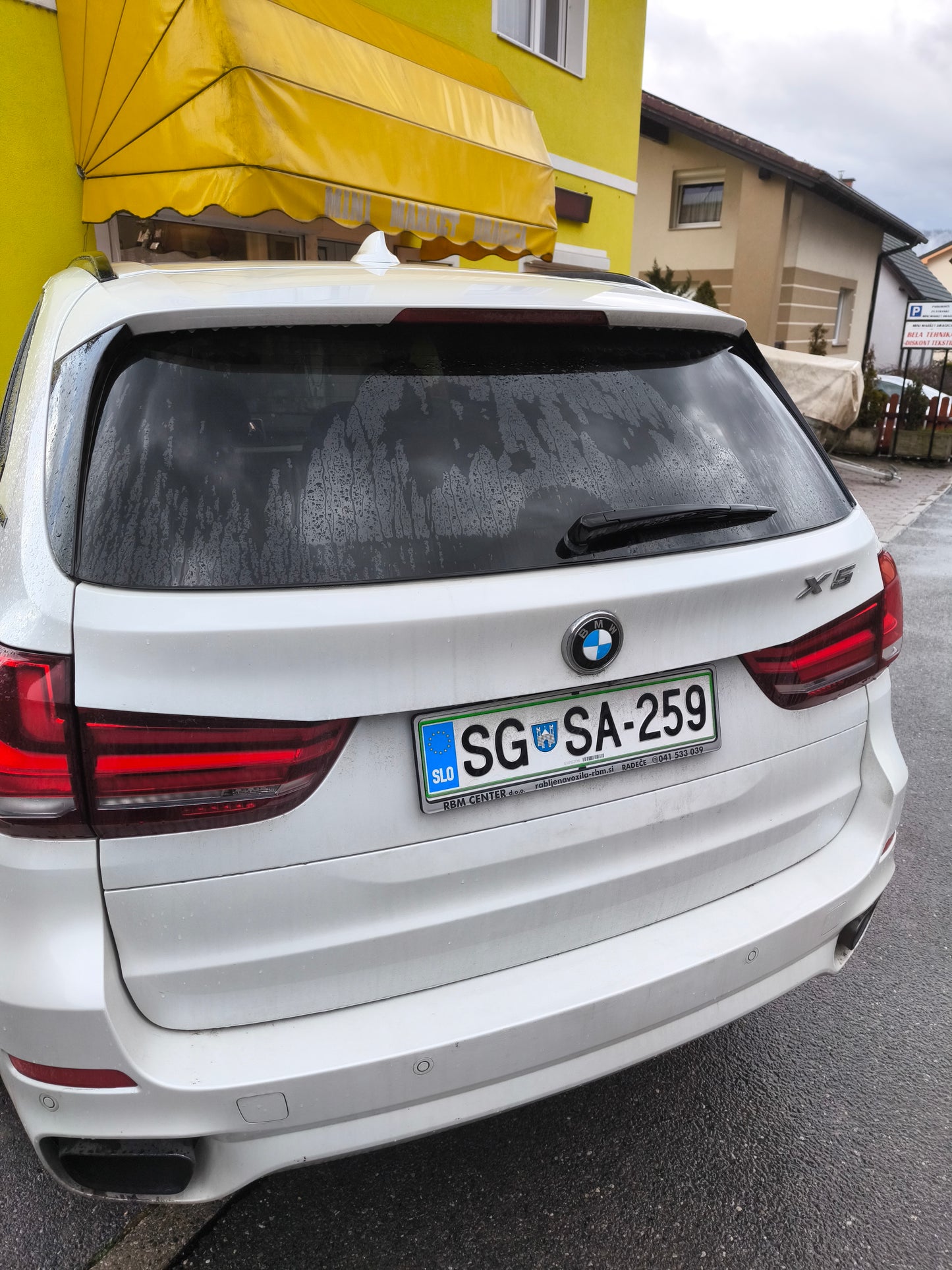 BMW X5 PRIKLJUČNI HIBRID